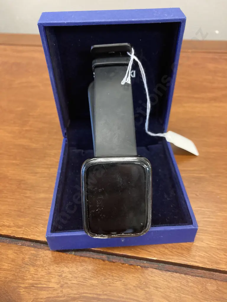 Noise ColorFit Ultra 2 SmartWatch (Sold As Is Where Is) Sold With -44 Image 1++